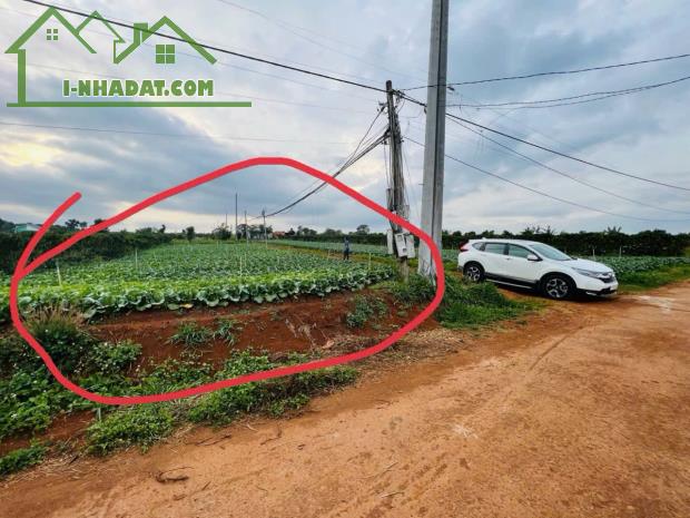 Bán lô đất 2 mặt tiền view hồ Phúc Thọ tại xã Phúc Thọ , huyện Lâm Hà , Lâm Đồng