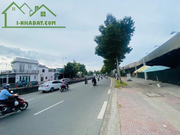 MẶT BẰNG ĐƯỜNG PHẠM VĂN ĐỒNG, DT 1750M²(NGANG 30M), LINH TÂY, TP THỦ ĐỨC - 4