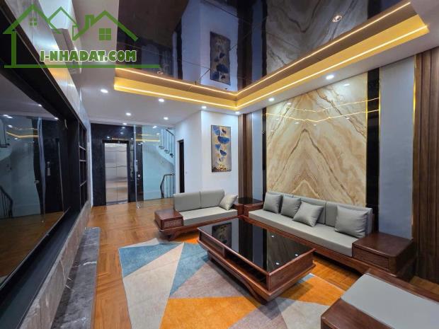 BÁN NHÀ PHỐ NGUYỄN VĂN CỪ 47M2 7T THANG MÁY GARA CHỈ 12.X TỶ, KINH DOANH FULL NỘI THẤT - 4