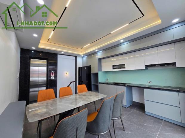 BÁN NHÀ PHỐ NGUYỄN VĂN CỪ 47M2 7T THANG MÁY GARA CHỈ 12.X TỶ, KINH DOANH FULL NỘI THẤT - 3