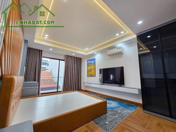BÁN NHÀ PHỐ NGUYỄN VĂN CỪ 47M2 7T THANG MÁY GARA CHỈ 12.X TỶ, KINH DOANH FULL NỘI THẤT - 1