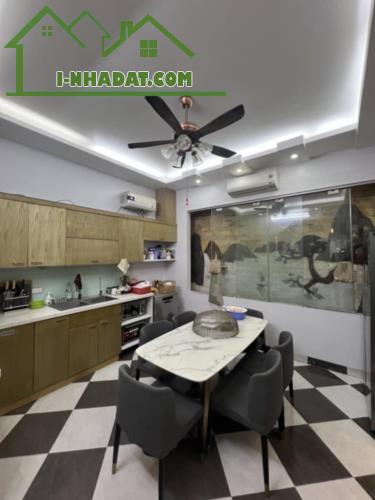 Bán nhà phố Tứ Liên,diện tích 65m2,gara ô tô,giá 14.5 tỷ - 1