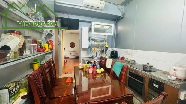 Bán nhà Trường Chinh, 70m2x 5 tầng, thang máy, 14 tỷ - 1