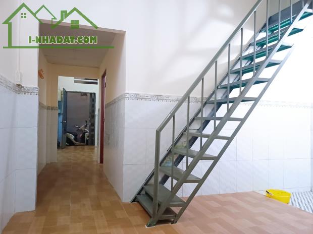 BÁN NHÀ HÒA BÌNH- GẦN ĐẦM SEN- LŨY BÁN BÍCH- DT:40M2 – NHỈNH 4Đ - 5