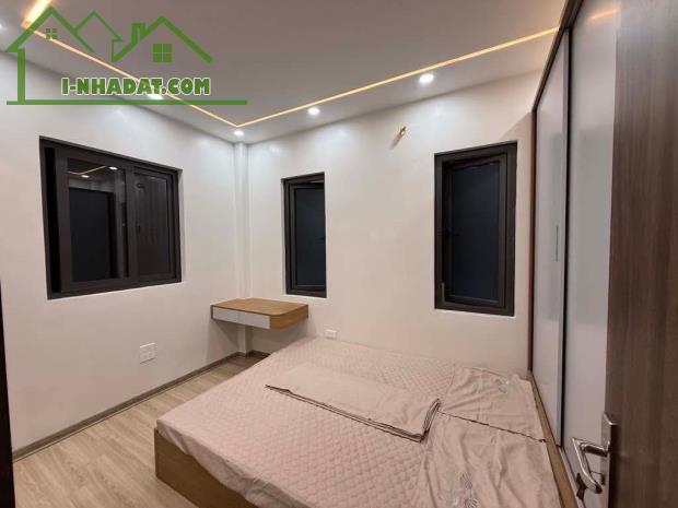 🌹HAI MẶT NGÕ - NGÕ THÔNG - NỘI THẤT XỊN XÒ - CỰC GẦN PHỐ 🌹
TÔN ĐỨC THẮNG
DT 30/35m2,