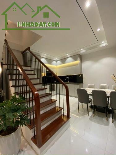 Hiếm, nhà đẹp Xuân Phương 48m x 5T MT4,2 Ô TÔ đỗ cửa, ngõ thông 7,8 tỷ - 2
