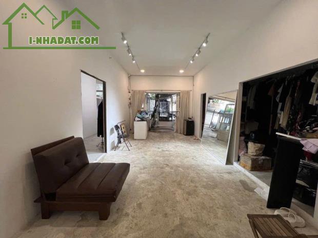 Cho thuê Biệt thự sân vườn 200m2 HXT sát MT Trường Chinh P15 Tân Bình - 2