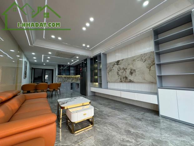 SIÊU PHẨM NHÀ 7 TẦNG THANG MÁY – PHỐ TRẠM, LONG BIÊN – GARA OTO – PHÒNG NGỦ RỘNG - 1
