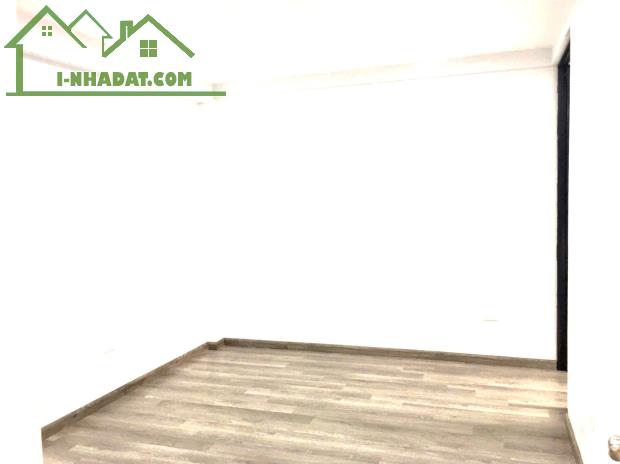 BÁN CĂN CHUNG CƯ LÔ GÓC KĐT MỄ TRÌ HẠ NAM TỪ LIÊM 123M2, 3 PHÒNG NGỦ 2 VỆ SINH, 2 BAN CÔNG - 2