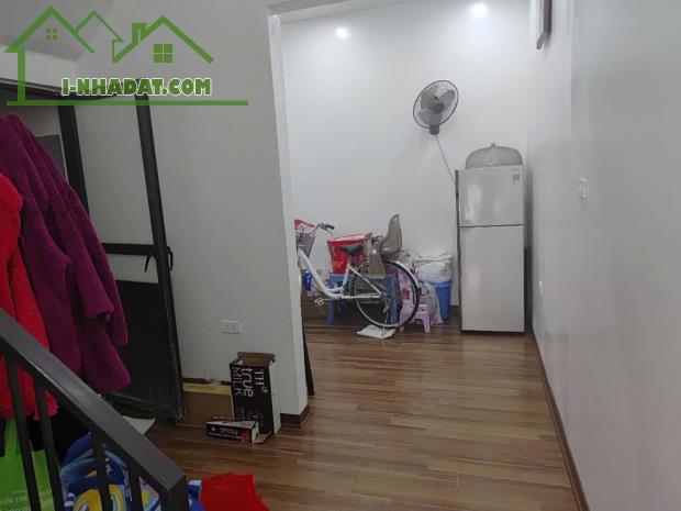 Bán nhà riêng tại Ngô Xuân Quảng, Thị trấn Trâu Quỳ, Gia Lâm, Hà Nội, giá tốt 6,86 tỷ, 42m - 2