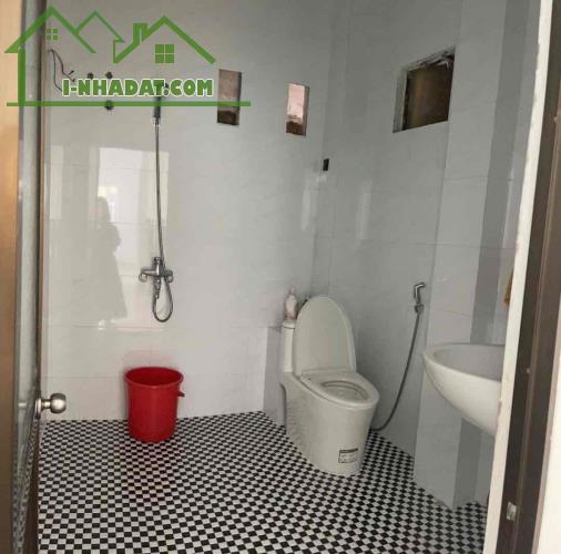 Cc cần bán nhà 3 tầng kiệt Nguyễn Trường Tộ, TT HẢI CHÂU, giá sập sàn chỉ nhỉnh 5 tỷ. - 1