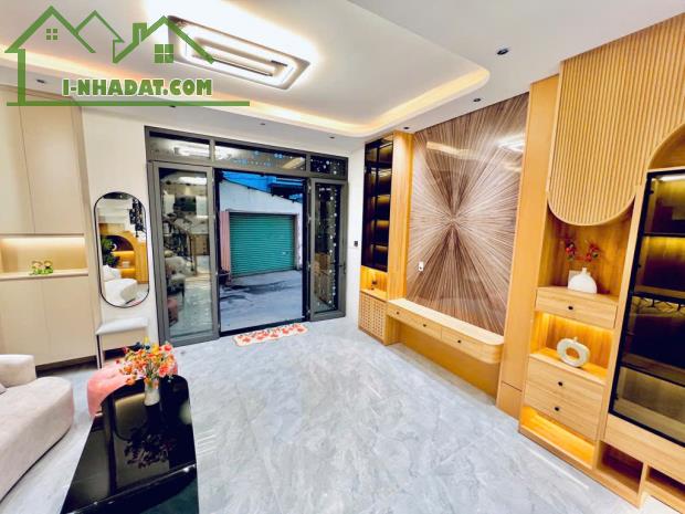 NHÀ MỚI FULL NỘI THẤT CỰC ĐẸP_ Nguyễn Phúc Chu, Tân Bình - 4 tầng 4PN 5 WC_ 0907705265 - 2