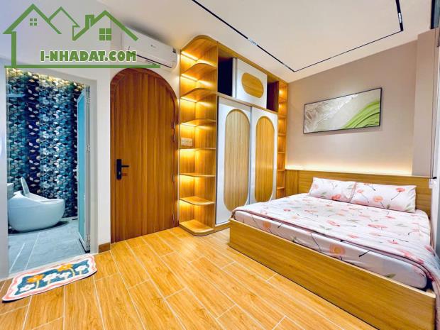 NHÀ MỚI FULL NỘI THẤT CỰC ĐẸP_ Nguyễn Phúc Chu, Tân Bình - 4 tầng 4PN 5 WC_ 0907705265 - 3
