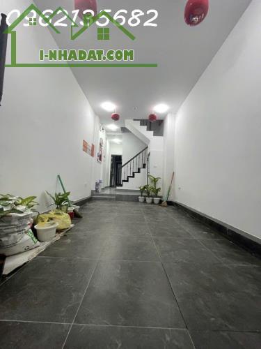 SIÊU PHẨM NHÀ ĐẸP – MẶT NGÕ Ô TÔ – 1 NHÀ RA PHỐ – DÒNG TIỀN 60TR/THÁNG- 13,5 ty - 3