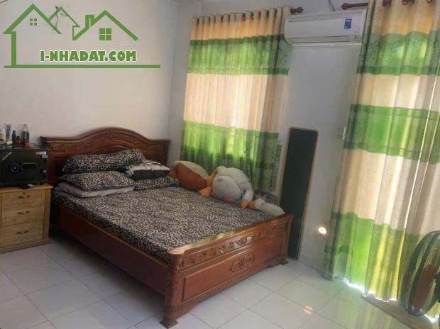 NHÀ 3TẦNG GÍA SIÊU RẺ,HẺM XE HƠI THÔNG DT52M NGAY NGUYỄN DUY TRINH,PHÚ HỮU,CHỈ 3.8 TỶ TL - 4