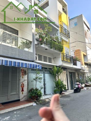 NHÀ BÁN KHU DÂN TRÍ CAO- VỊ TRÍ ĐƯỜNG SỐ Q4- XE HƠI ĐẬU CỬA . - 3