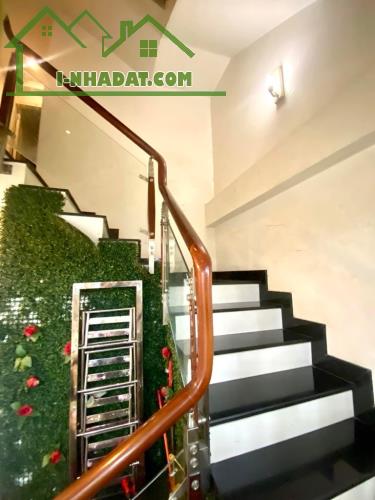 BÁN NHÀ MẶT TIỀN BA THÁNG HAI QUẬN 11 - 50M2 - NHỈNH 16 TỶ - 3
