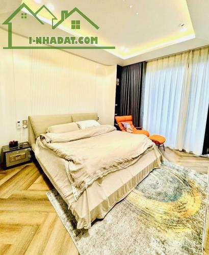 Cần chuyển nơi ở muốn bánh nhanh nhà Nguyễn Trãi - xây mới - ô tô gần - 2