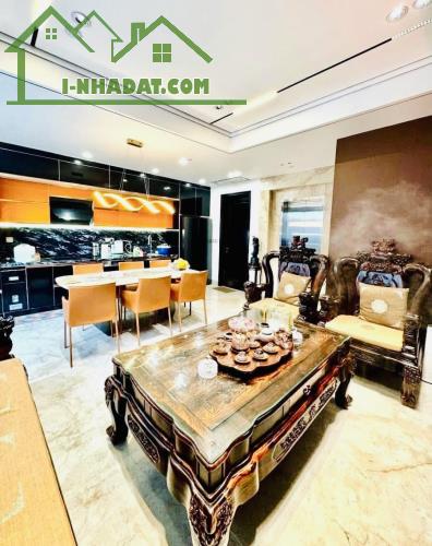 Cần chuyển nơi ở muốn bánh nhanh nhà Nguyễn Trãi - xây mới - ô tô gần - 1