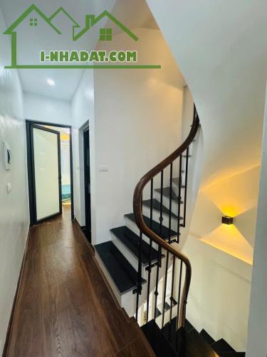 SIÊU PHẨM ! ĐỐNG ĐA- KHÂM THIÊN 50M2- 5 TẦNG- VÀI BƯỚC RA MẶT PHỐ- TIỆN ÍCH ĐỈNH- 9 TỶ HƠN - 3