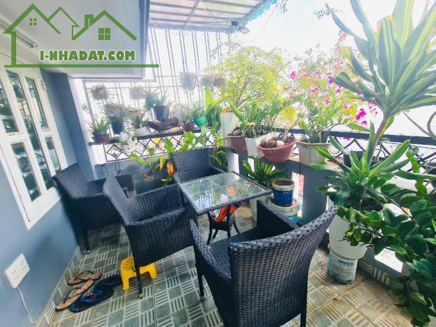 [Thu nhập ổn định] CƠ HỘI ĐẦU TƯ: NHÀ 4 TẦNG BTCT, 4 PHÒNG NGỦ, RỘNG 4M, HẺM 1/, GIÁ 5 TỶ - 3