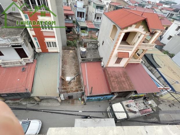 BÁN NHÀ Ngọc Trì, Long Biên LÔ GÓC-Ô TÔ TRÁNH-Diện tích:32m²–Mặt tiền:5.9m-Giá: 7.75 tỷ