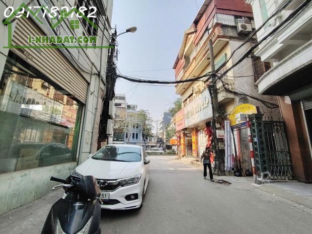 CỰC HIẾM - 1 MẶT PHỐ - 1 MẶT NGÕ 17 PHÒNG CHO THUÊ-BỒ ĐỀ -
LB -118M2 - 25 TỶ - 4