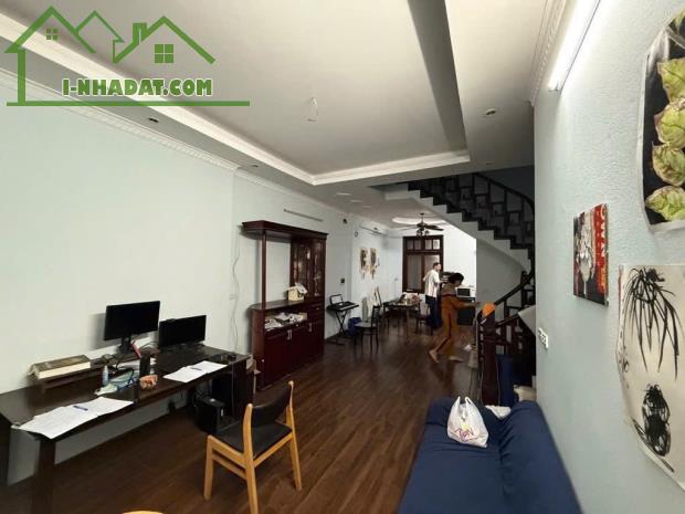 Bán nhà Tư Đình,Long Biên 5 tầng,60m,mt4.8m oto tránh nhỉnh 12 tỷ - 4