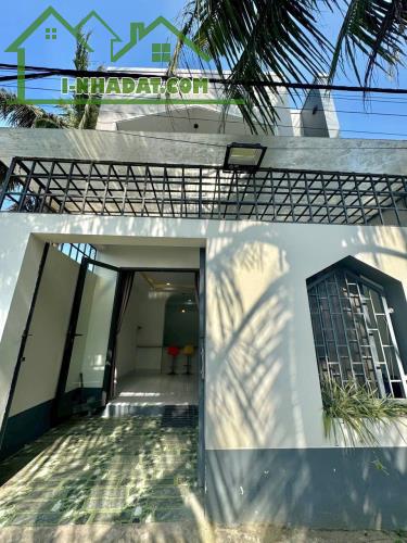 Nhà lầu mới ấp 4, Trung An, Mỹ Tho, Tiền Giang