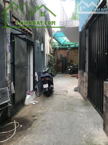Bán nhà Chu Văn An, p12, Quận Bình Thạnh, 66m2 x 2 tầng, 2 mặt hẻm, 4.2 tỷ thương lượng - 2