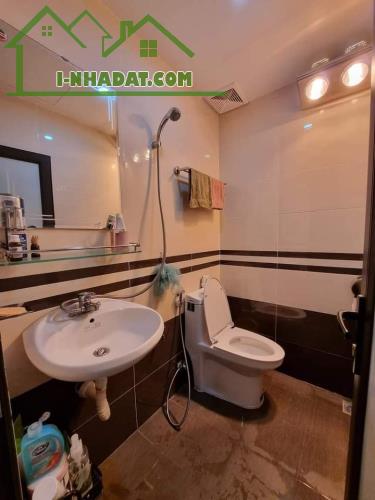 Chính chủ bán nhà phố Lạc Trung quận Hai Bà Trưng 45m2, lô góc, 5 tầng, 8.5 tỷ - 1