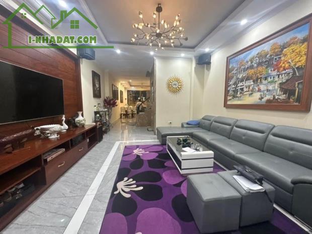 Bán nhà Mặt Phố Lâm Du 40m x 6T MT rộng, lô góc, Kinh doanh đỉnh chỉ 13 tỷ tl chính chủ. - 1