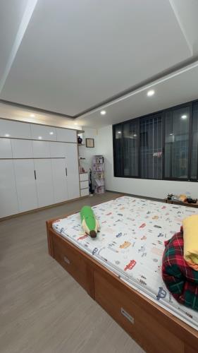 Bán Nhà Nguyễn Khang- Cầu Giấy. 39m2×5 tầng,mt:4,9m.dân xây để lại nội thất,gần phố. - 2