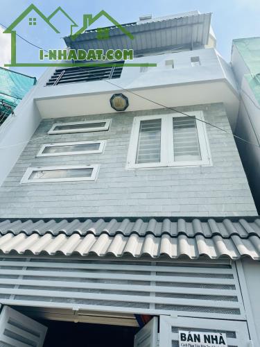 Giảm 1 tỷ, nhà 40m2 HXT Phan Văn Hớn cách MT 1 căn, sắp lên MT, ngang 4M, 4 tầng 5PN sân - 4