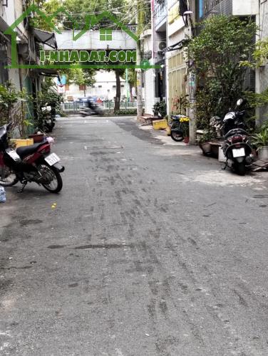 BÁN NHÀ PHÚ NHUẬN HXH 60M2 4 TẦNG NGANG 4M 4 PN DÂN TRÍ HUỲNH VĂN BÁNH 8.89 TỶ.