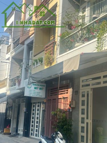 BÁN GẤP NHÀ LÊ VĂN QUỚI - BÌNH TÂN - HẺM 7M KINH DOANH - 2 TẦNG BTCT - 32M2 - HƠN 3 TỈ - 4