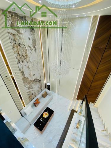 LÊN SÓNG CĂN NHÀ PHỐ ĐẸP MÊ LY 40M2 TOẠ LẠC TẠI ĐƯỜNG CÙ LAO Q.PN HẺM XH - 1