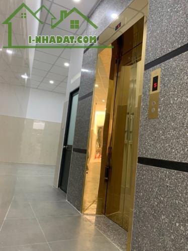 Bán nhà mặt tiền Tân Bình-ngang 4.2m-10PN-thang máy+nội thất chỉ 8 tỷ hơn - 1