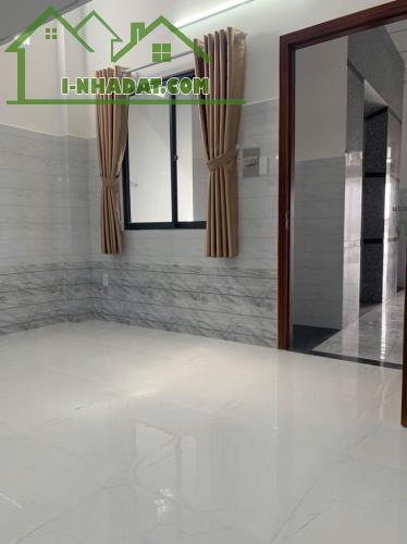 Bán nhà mặt tiền Tân Bình-ngang 4.2m-10PN-thang máy+nội thất chỉ 8 tỷ hơn - 2