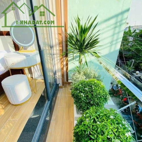 NHÀ ĐẸP HẺM 1 TRỤC PHẠM VĂN BẠCH, TÂN BÌNH _ BTCT 3 TẦNG, NHỈNH 4 TỶ _ 0907705265