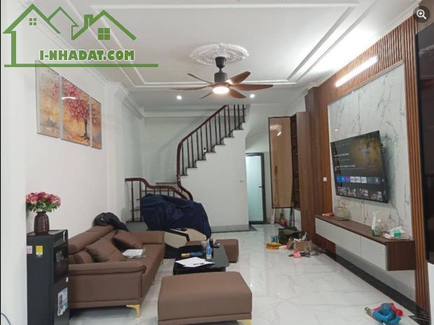 CHỈ HƠN 7 TỶ ACE ĐÃ CÓ THỂ SỞ HŨU NHÀ ĐẸP - Bán nhà HỒ ĐỀN LỪ - 40M2 - Ô TÔ ĐỖ CỬA