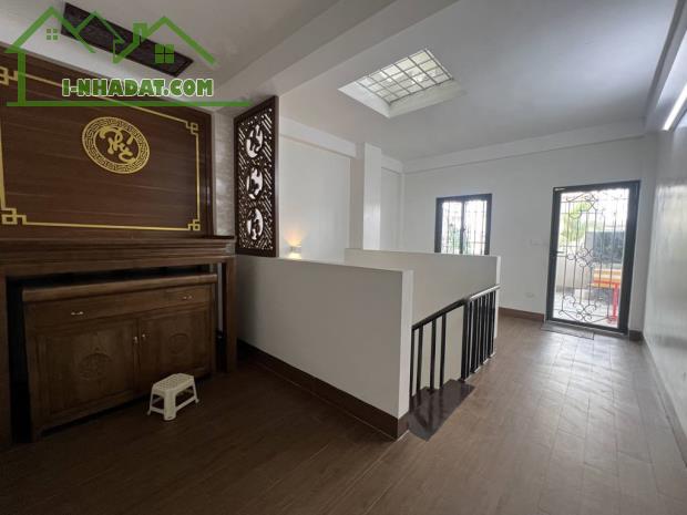 🏡 Ngọc Lâm, Long Biên, 50m2 x 5 tầng, 11 tỷ 3, Ô tô, Đầu phố, Nội thất VIP - 5