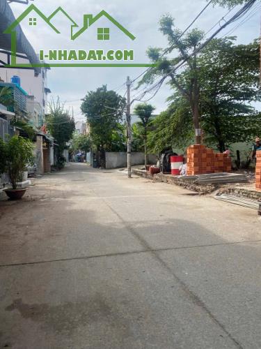 7 TỶ🛎️ NHÀ 4 LẦU BTCT HÀ HUY GIÁP THẠNH XUÂN QUẬN 12- CHỦ CẦN BÁN GẤP. MÔ TẢ: - 3