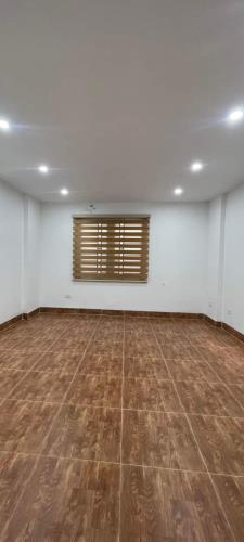 MẶT NGÕ OTO ĐỖ - KINH DOANH - BA ĐÌNH - WIEW  HỒ , MẶT TIỀN TIÊU CHUẨN VIP, DÂN XÂY Ở SƯỚN - 2