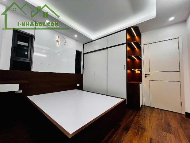 BÁN NHÀ 5 TẦNG - QUỲNH ĐÔ, THANH TRÌ - GIÁ 4.35 TỶ
