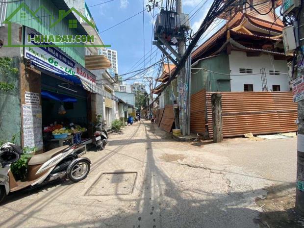 NHÀ CỦ Q7 TÂN HƯNG NGANG 8,4M DT130m2 - 4