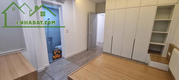 Bán gấp CH tầng 2, nhà C18 TT Thành công, Nguyên Hồng Đống Đa. 37m2( 70m2 SD), 2PN. 4,5 - 2