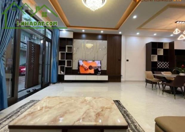BÁN GẤP NHÀ 4 TẦNG ( BTCT ) GẦN LÊ VĂN QUỚI  – HẺM XE HƠI THÔNG  4M*15M- NHỈNH 5 TỶ - 3