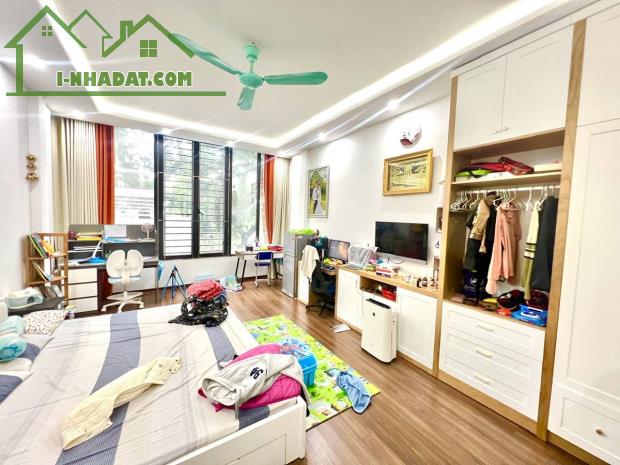 Nhà mặt phố Hoàng Hoa Thám 40m2 – 5T thang máy cực đẹp – MT4.4m kinh doanh sầm uất - 2
