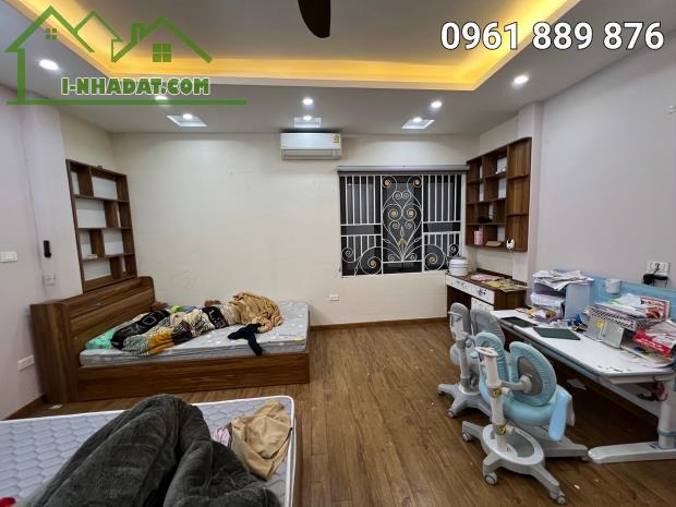 BÁN NHÀ KINH DOANH KIM MÃ THƯỢNG SỔ ĐẸP NGÕ THÔNG, PHÂN LÔ, Ô TÔ ĐỖ CỬA NGÀY ĐÊM. DT:40MX5 - 1